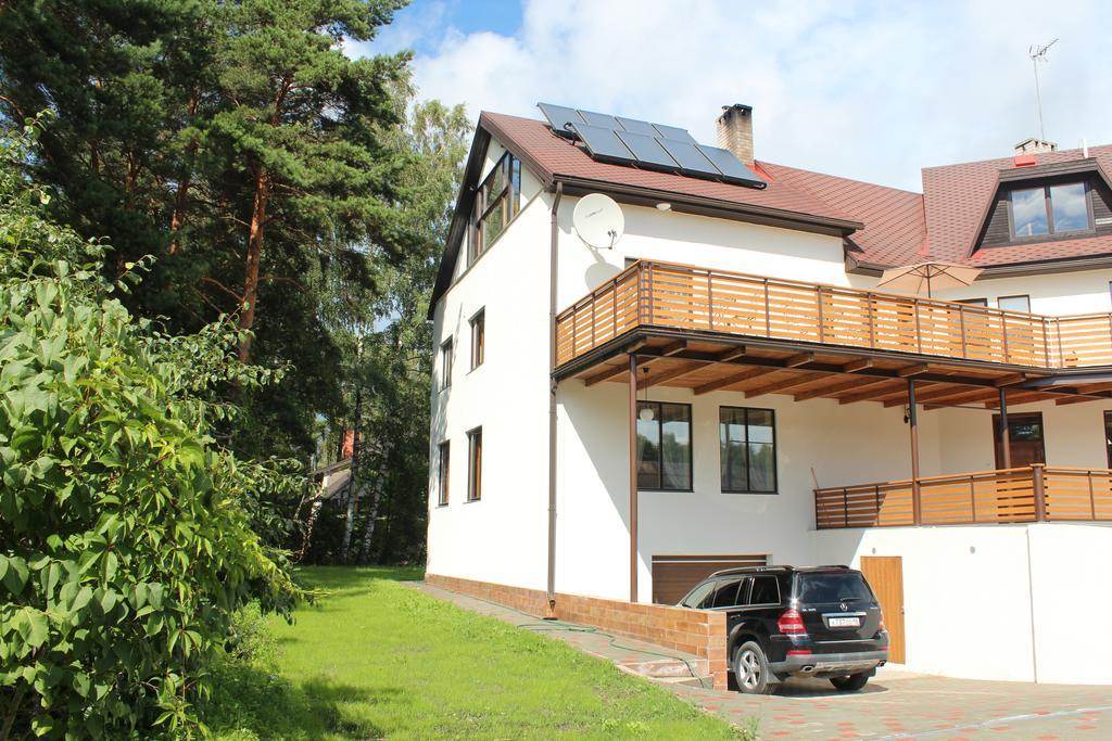 Villa Neubad Saulkrasti Exterior foto