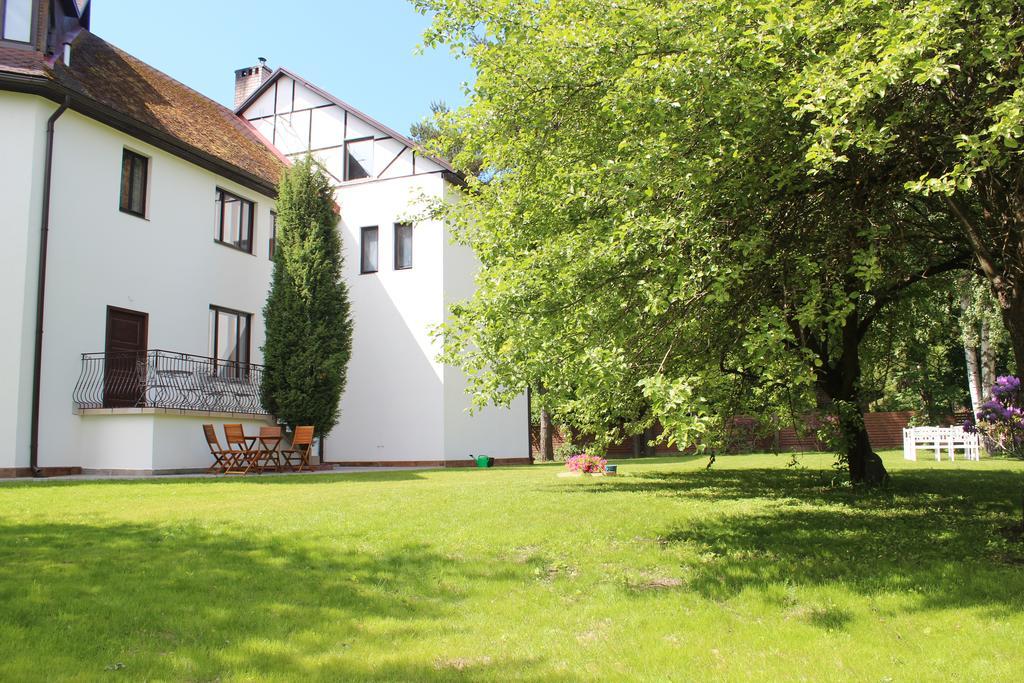 Villa Neubad Saulkrasti Exterior foto